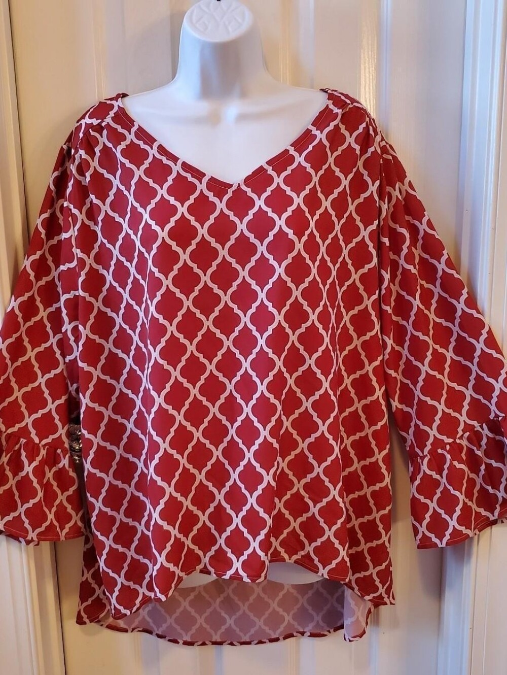 Women's Red Patterned V-Neck Blouse With Trumpet Sleeves Sz. XL